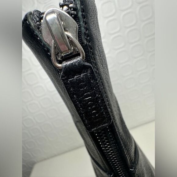 Gucci Black Leather Pointed Toe Ankle Boots Size 37 1/2 US 7 1/2 Original Box - Picture 14 of 16